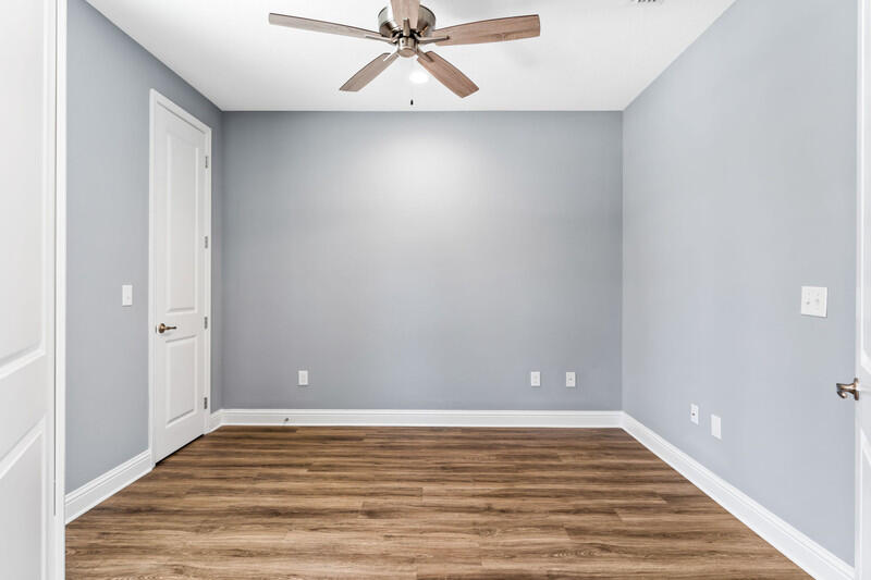 WALSH GLEN ESTATES - Residential