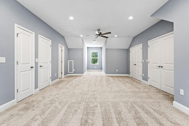 WALSH GLEN ESTATES - Residential