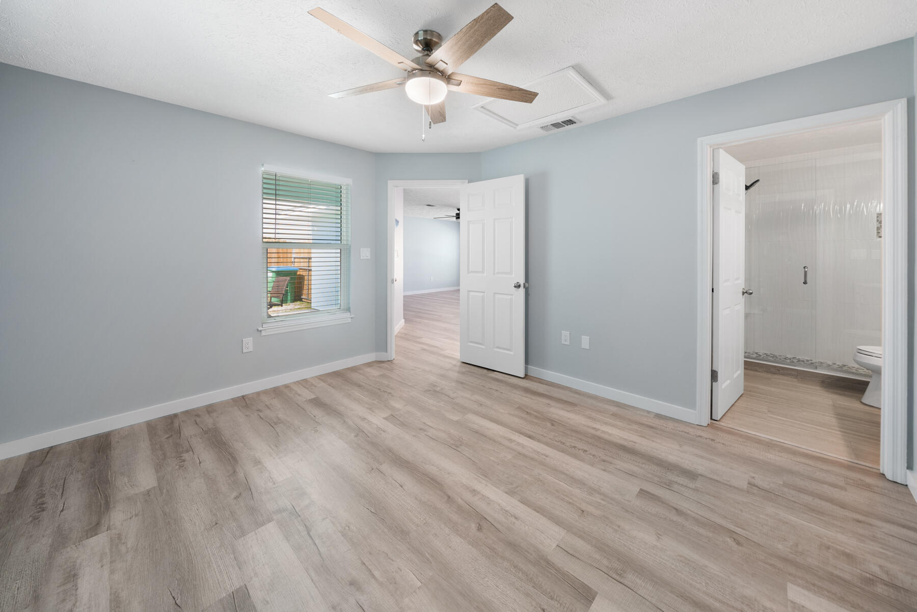 RIVIERA BEACH - Residential