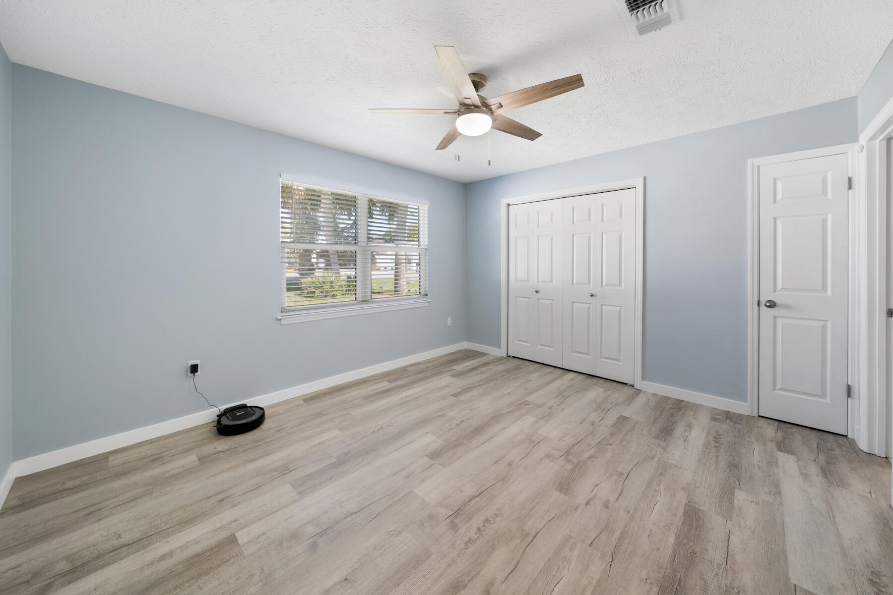 RIVIERA BEACH - Residential