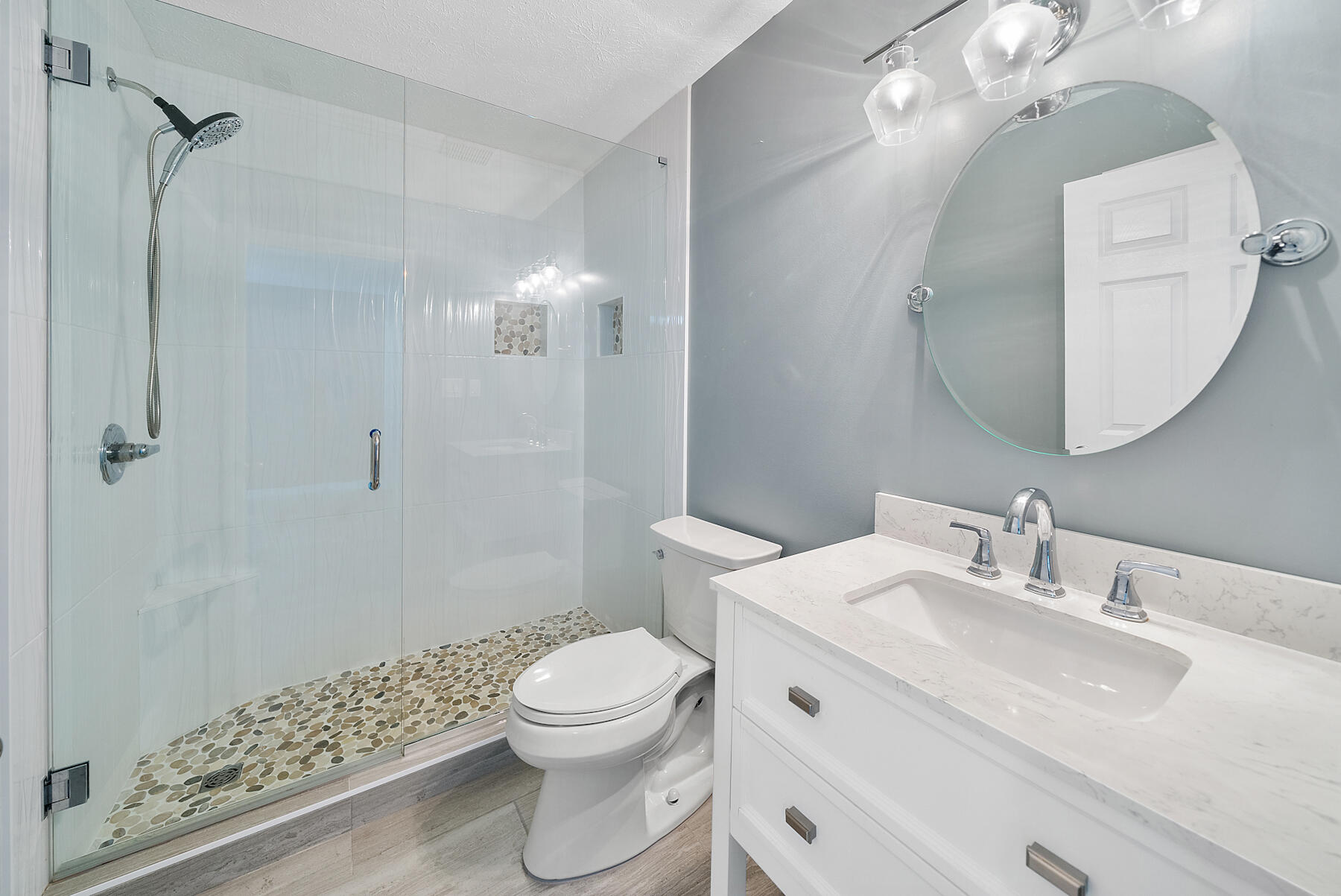 RIVIERA BEACH - Residential