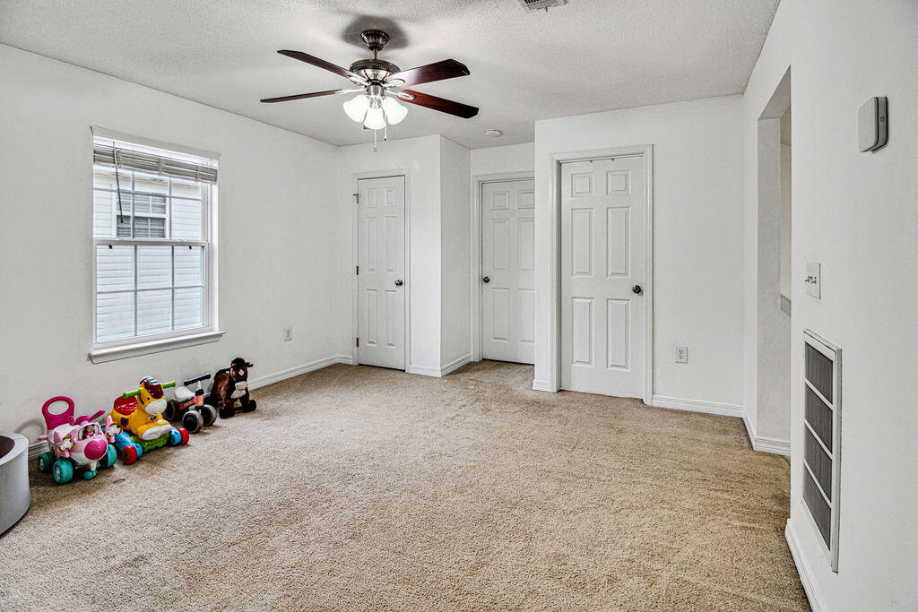 STILLWELL ESTATES - Residential Lease