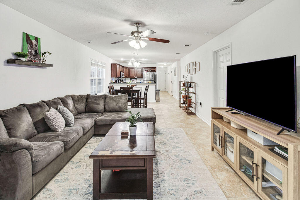 STILLWELL ESTATES - Residential Lease