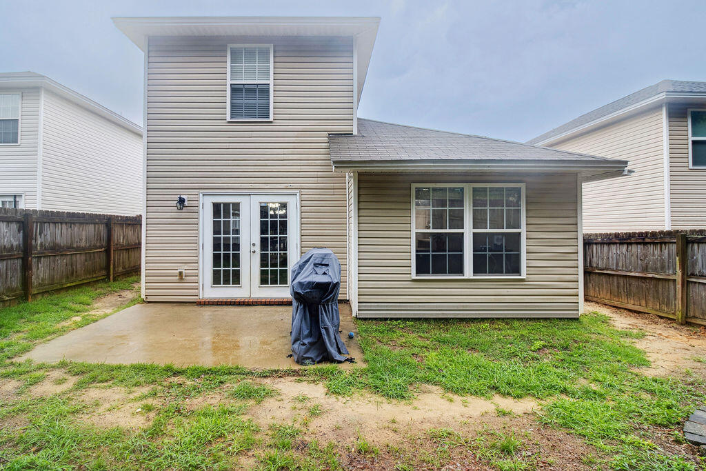 STILLWELL ESTATES - Residential Lease