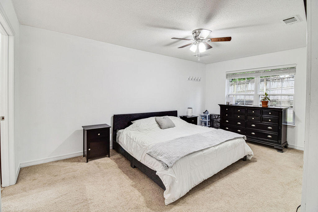 STILLWELL ESTATES - Residential Lease