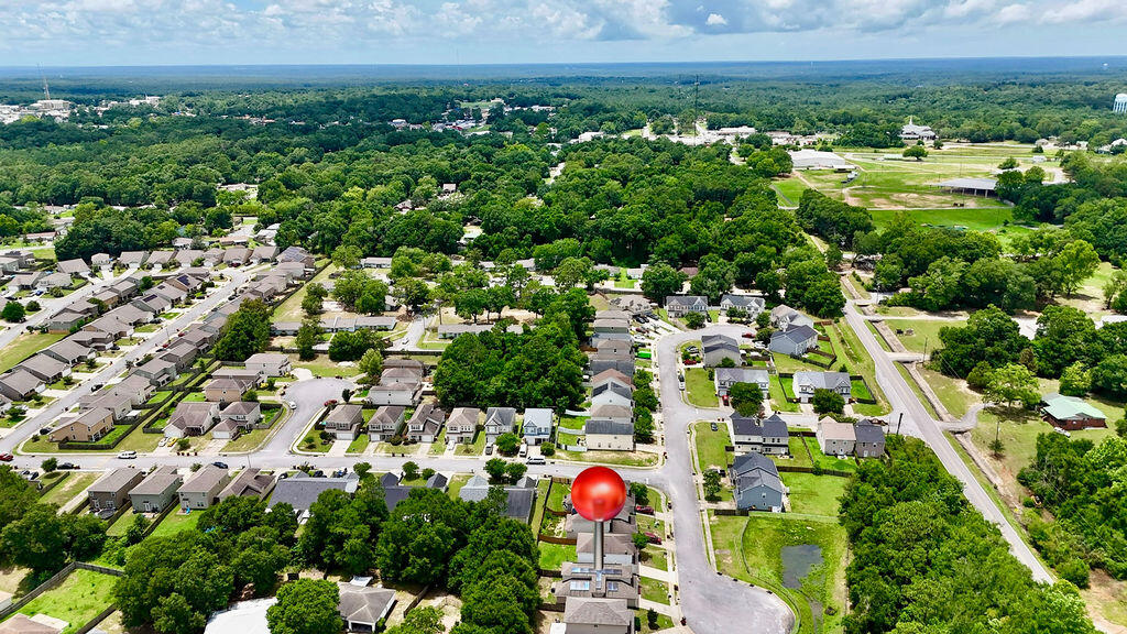 STILLWELL ESTATES - Residential Lease