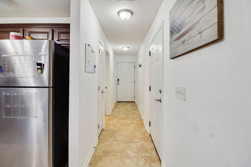 STILLWELL ESTATES - Residential Lease