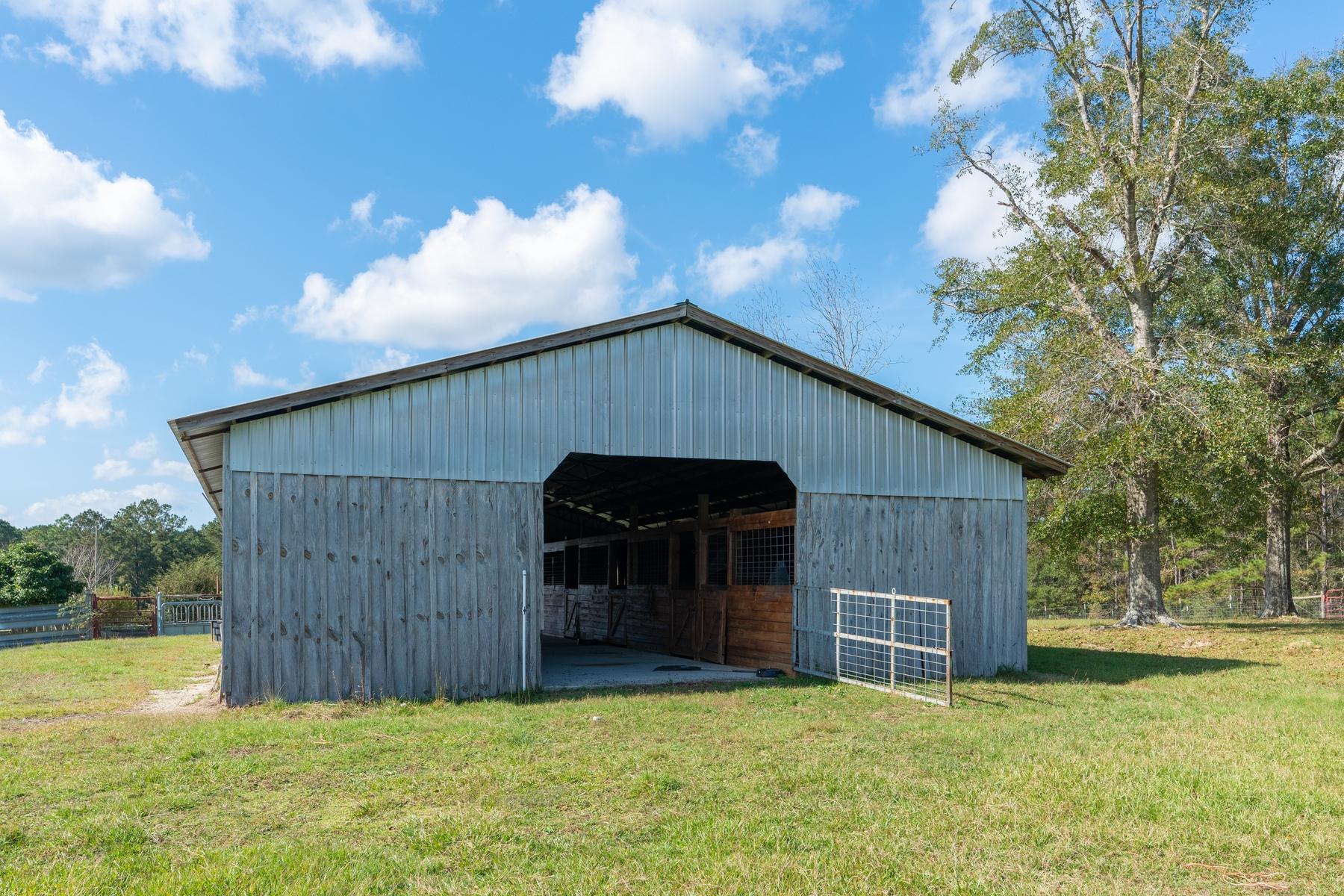 NO RECORDED PROJECT - Residential