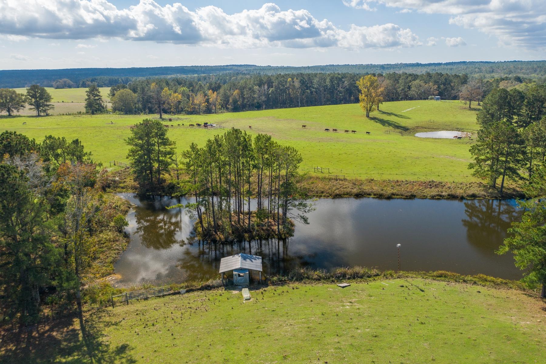 NO RECORDED PROJECT - Residential