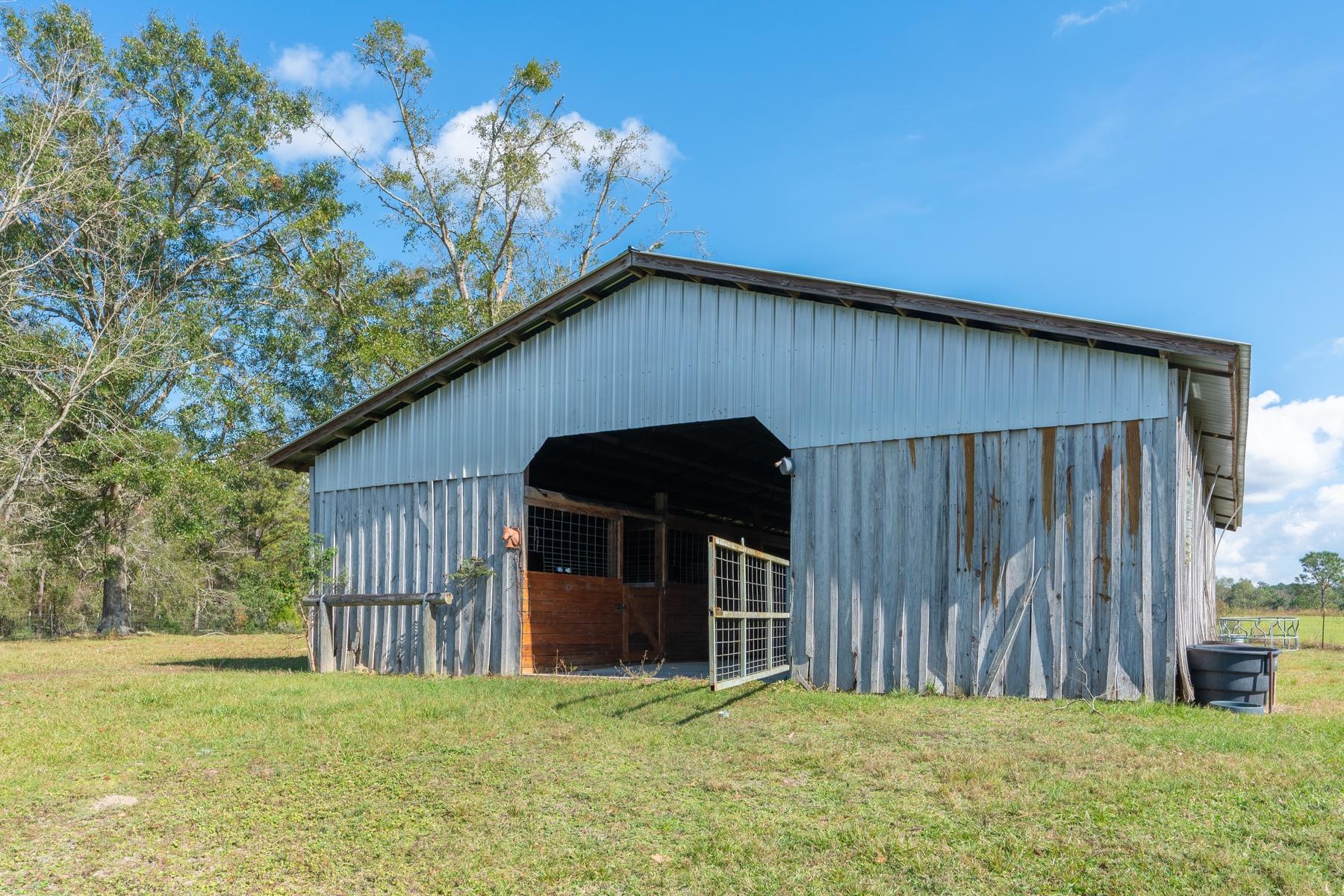 NO RECORDED PROJECT - Residential