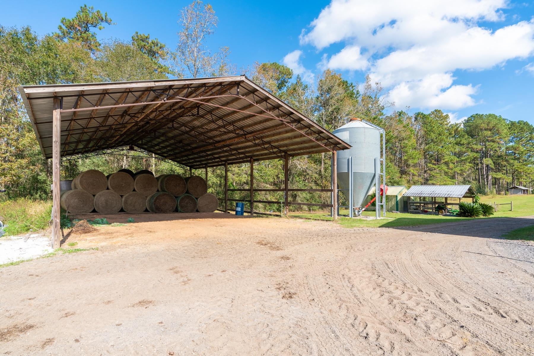 NO RECORDED PROJECT - Residential