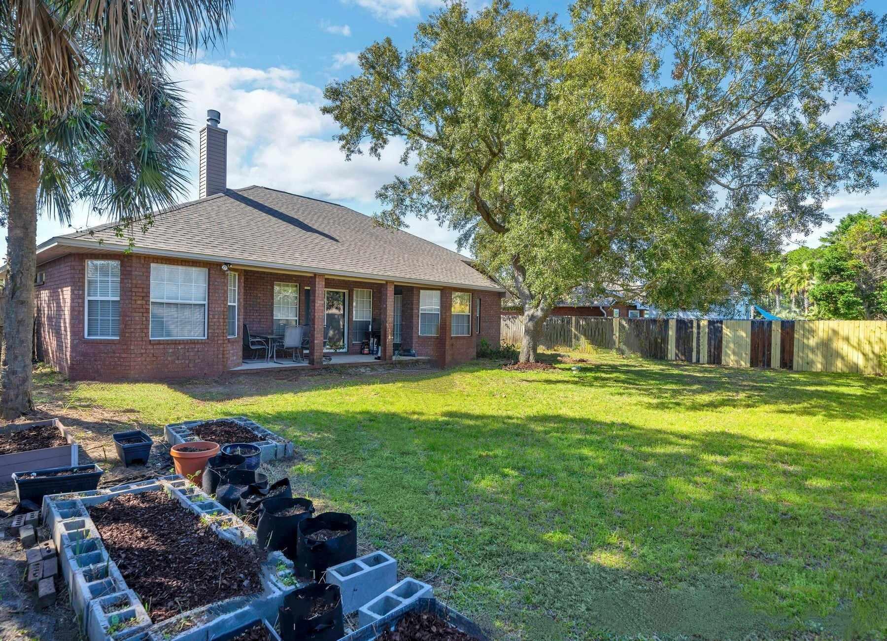 Melissa Oaks - Residential