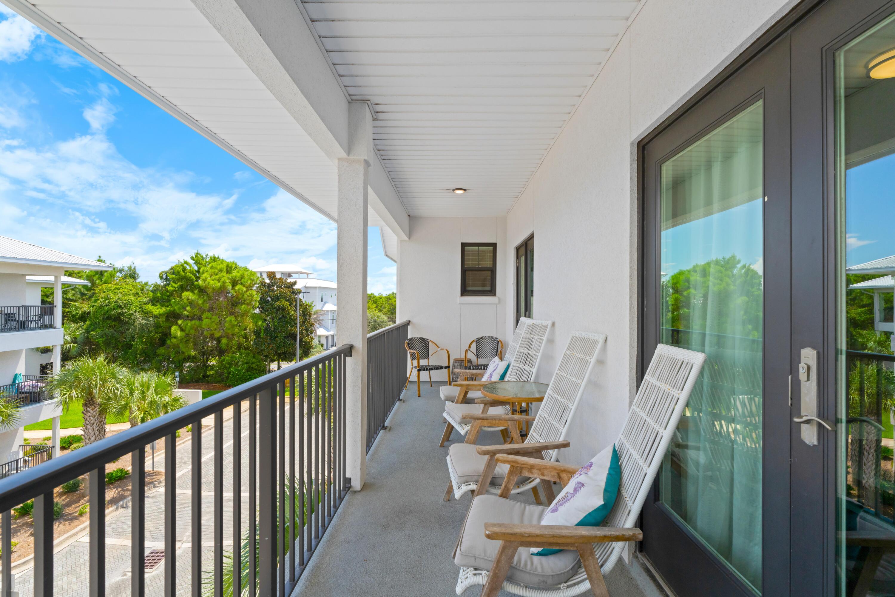 HIDDEN LAKE Condominium - Residential