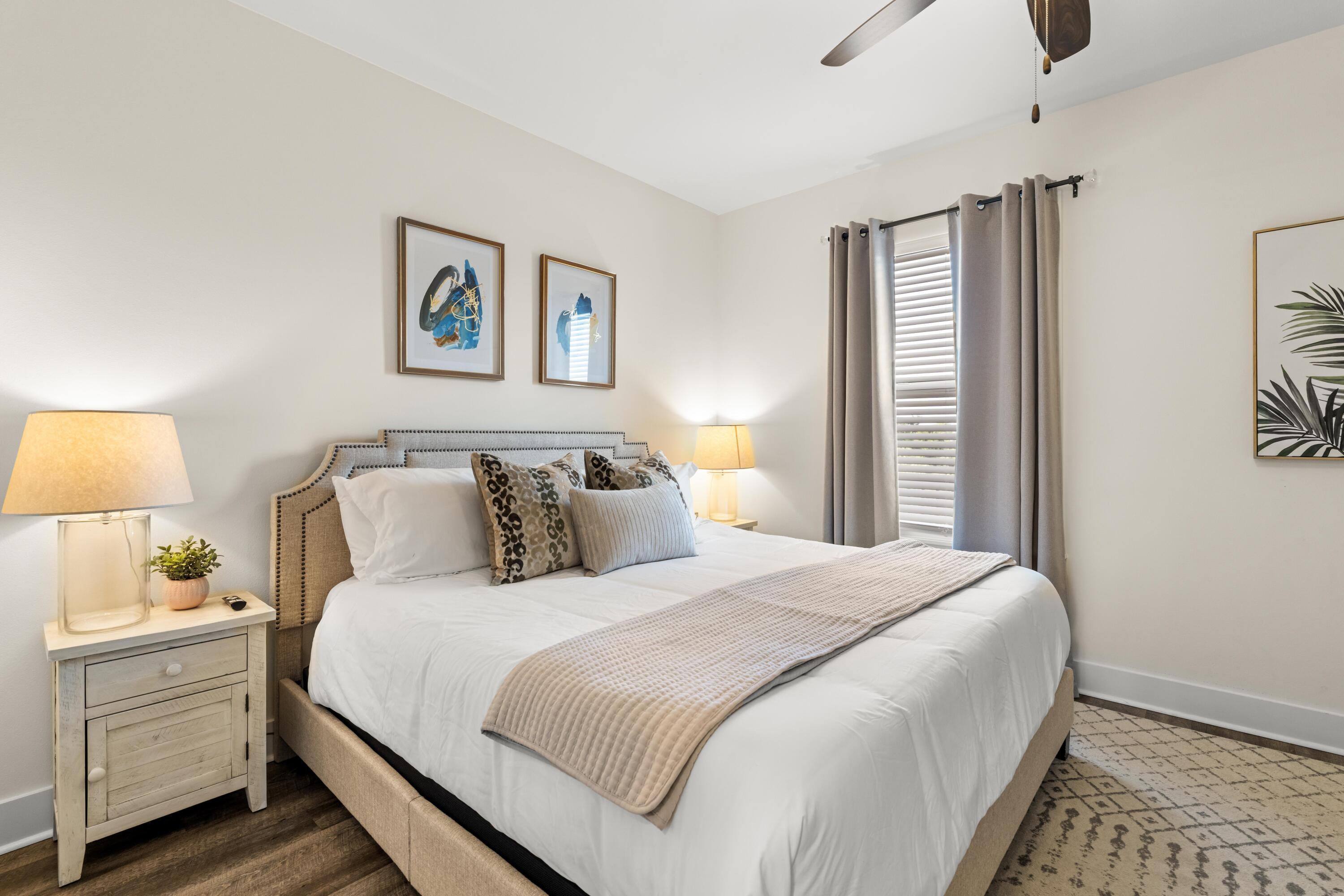 HIDDEN LAKE Condominium - Residential