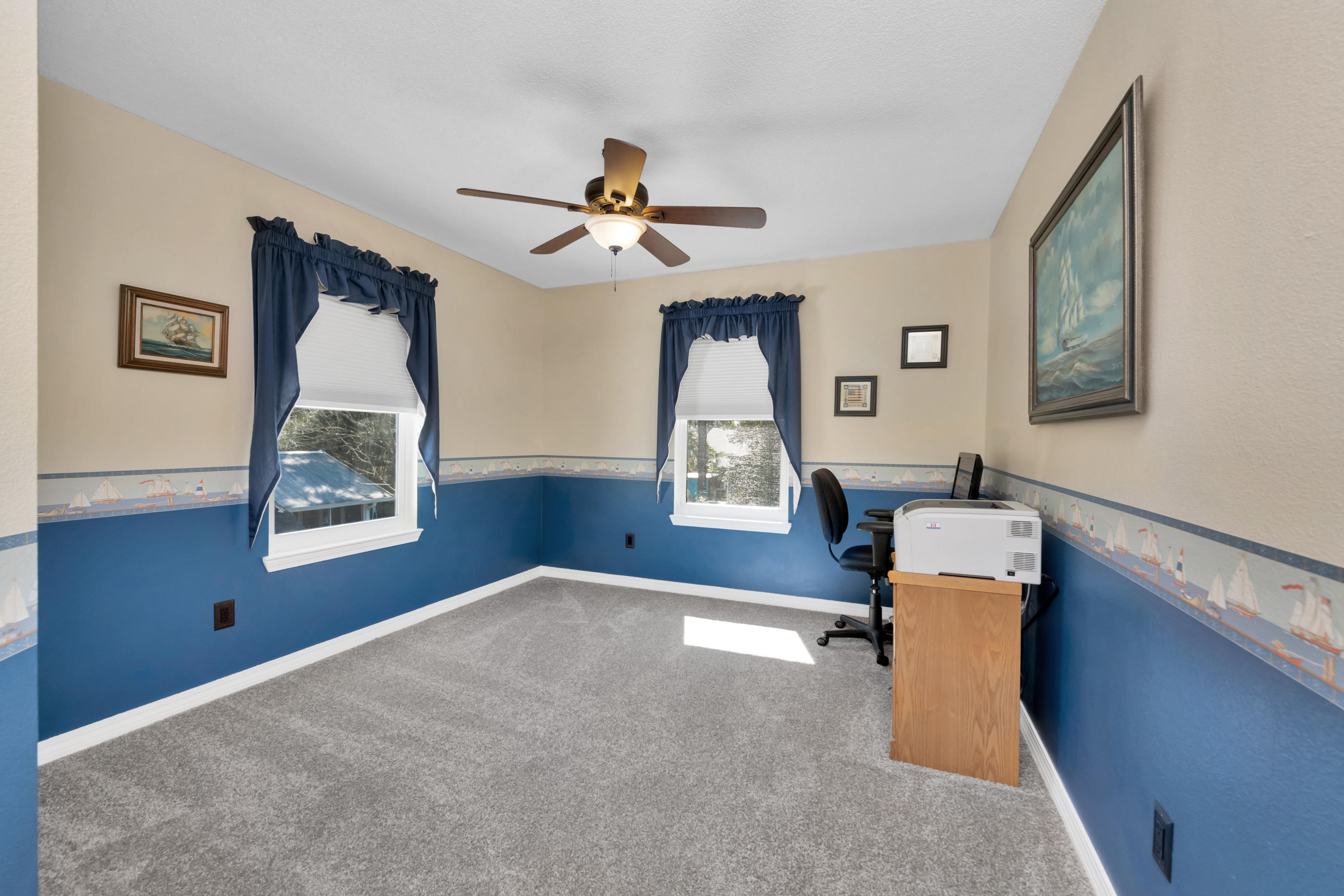 EMERALD VILLAGE S/D LOT 43 BLK B - Residential