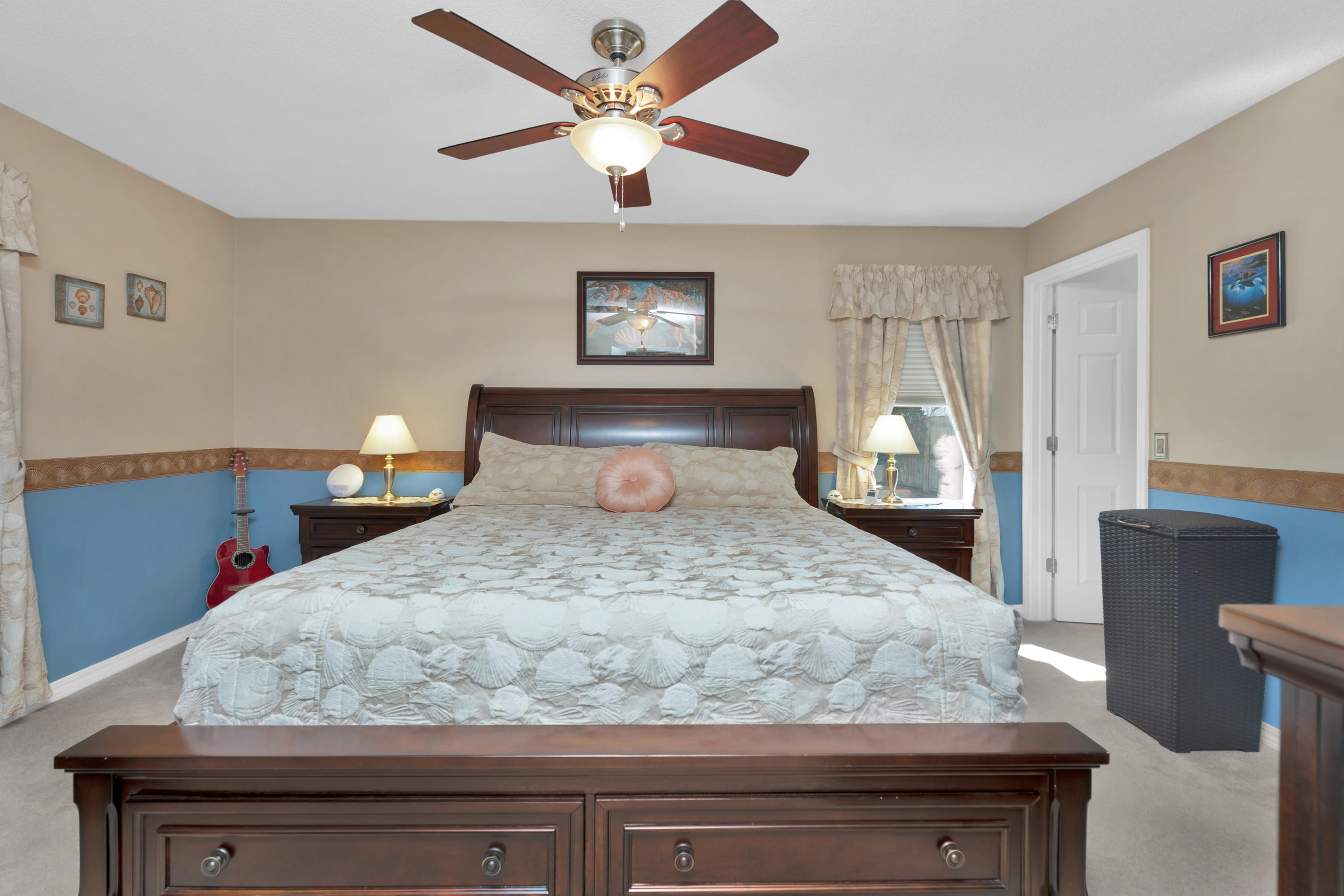 EMERALD VILLAGE S/D LOT 43 BLK B - Residential