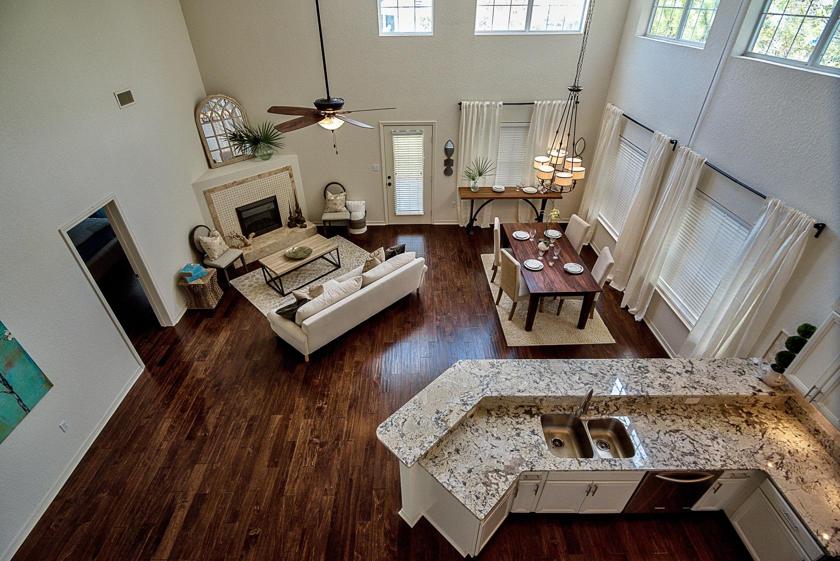 EMERALD LAKES PH 1 - Residential