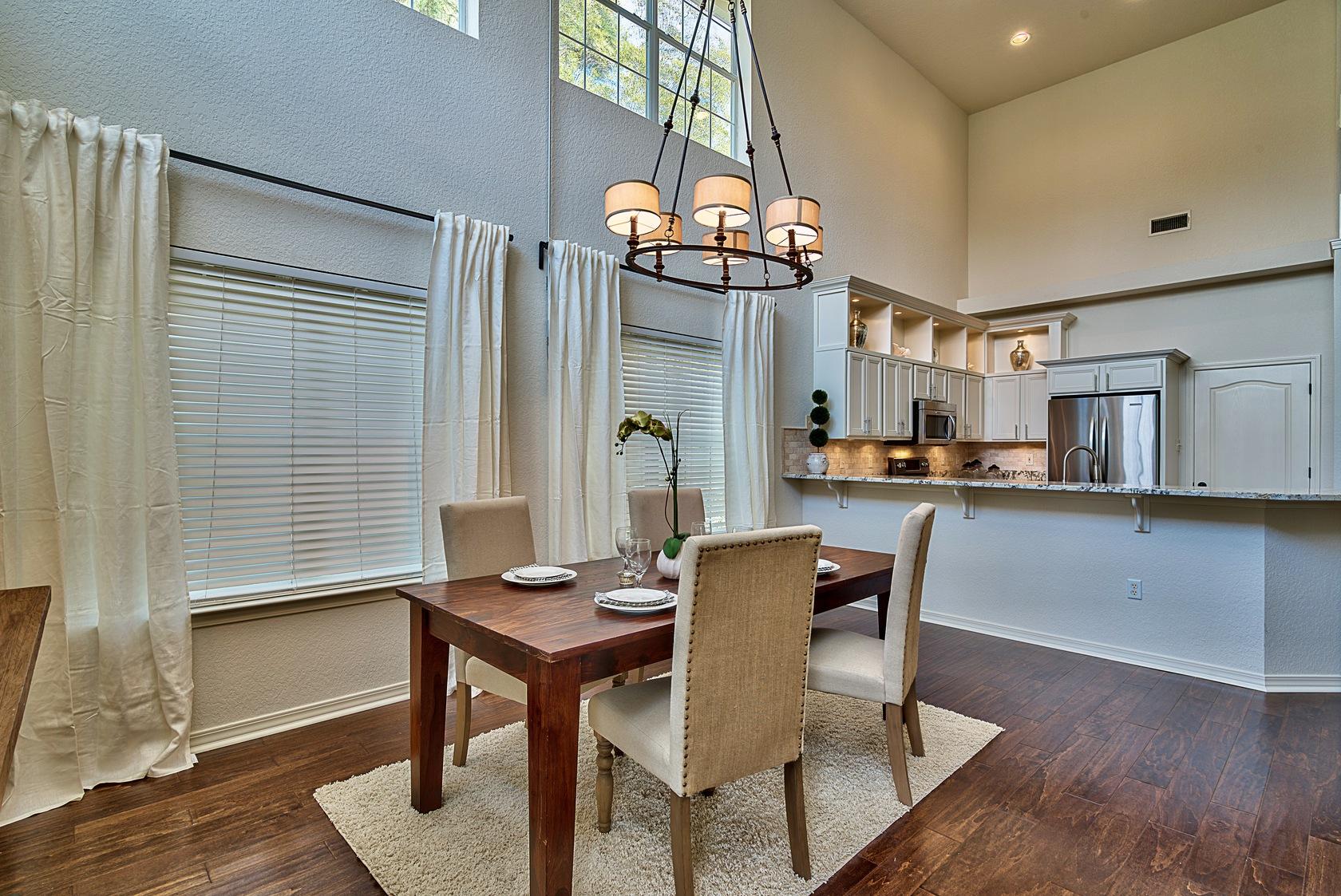 EMERALD LAKES PH 1 - Residential