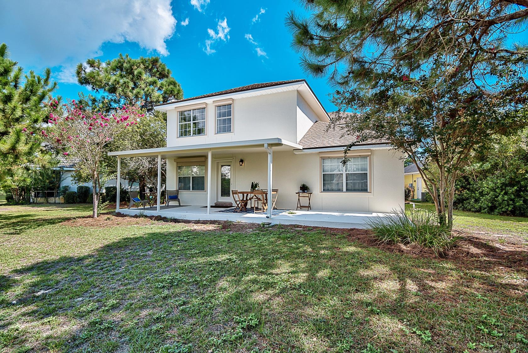 EMERALD LAKES PH 1 - Residential