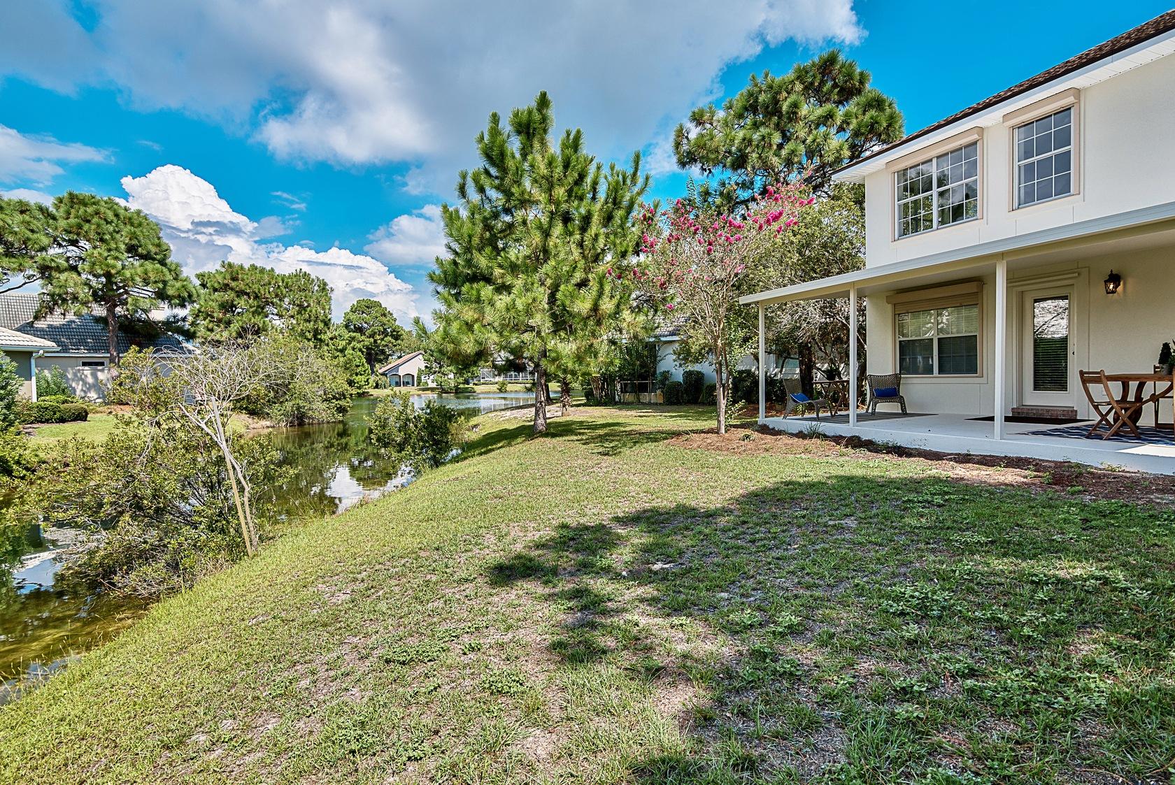 EMERALD LAKES PH 1 - Residential