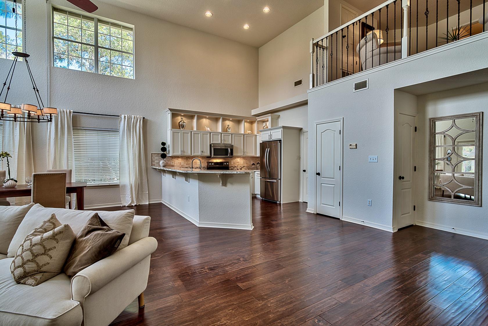 EMERALD LAKES PH 1 - Residential