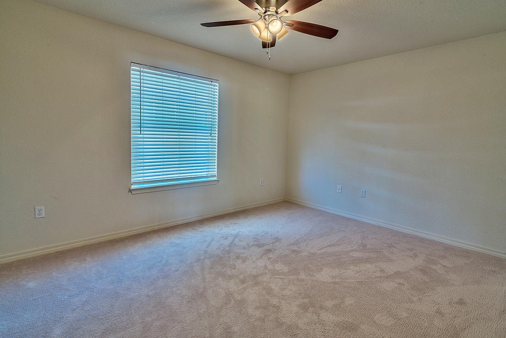 EMERALD LAKES PH 1 - Residential