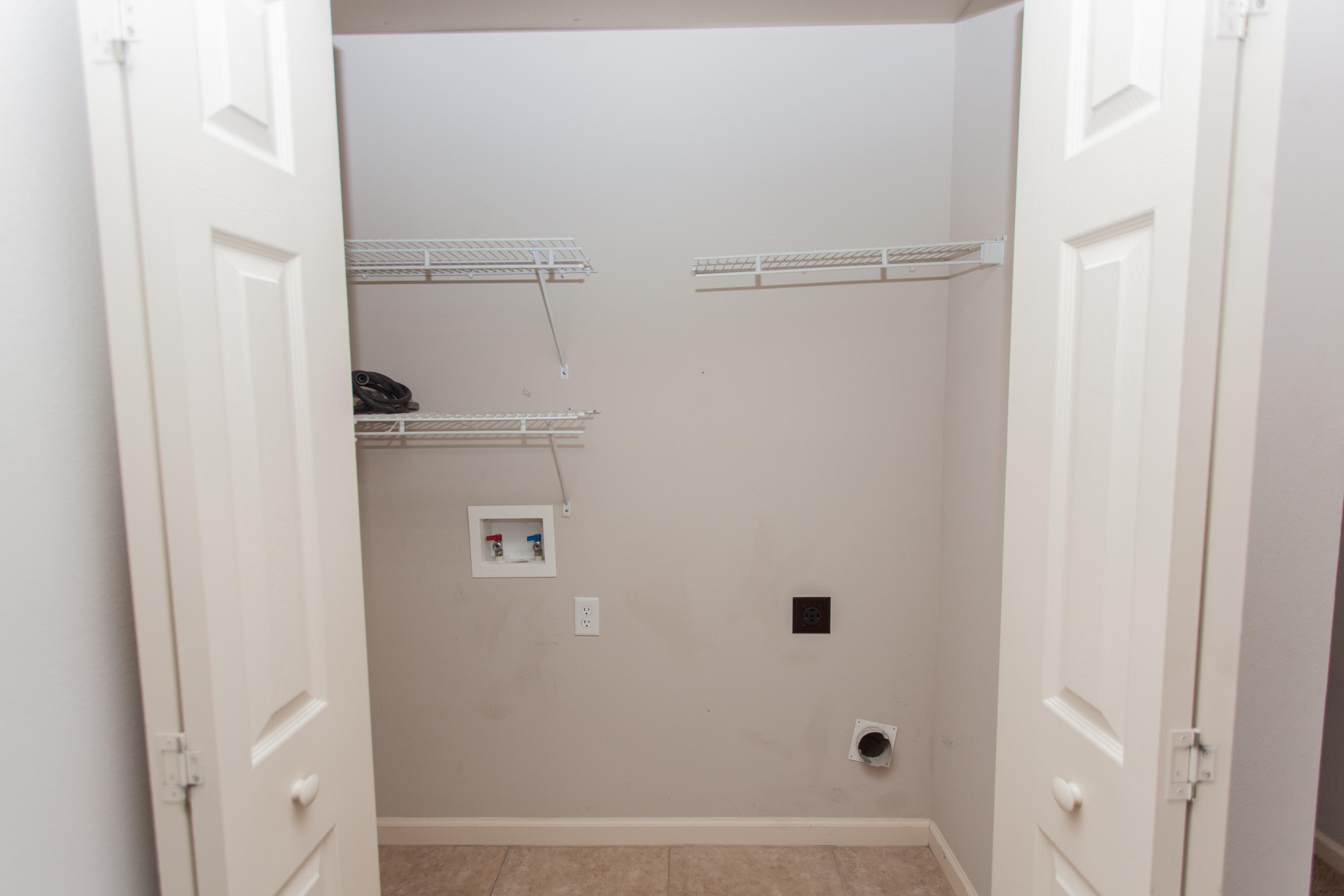 PLANTATION AT SANTA ROSA - Residential