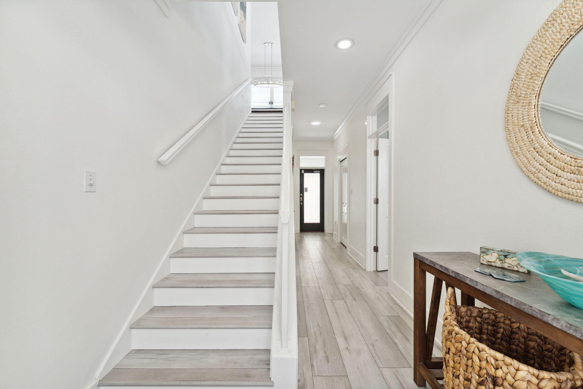 FRANGISTA BEACH 1ST ADDN - Residential