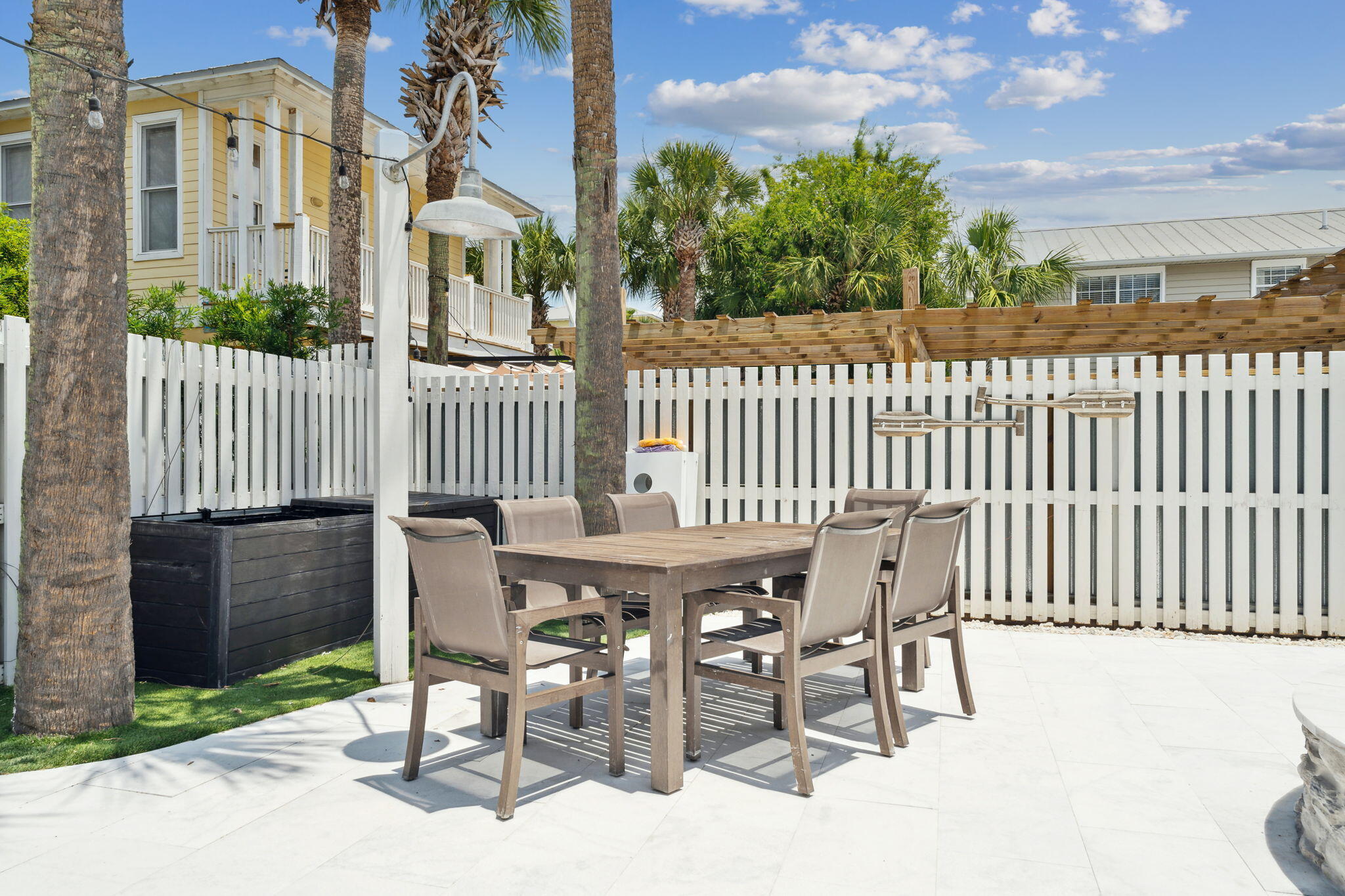 FRANGISTA BEACH 1ST ADDN - Residential