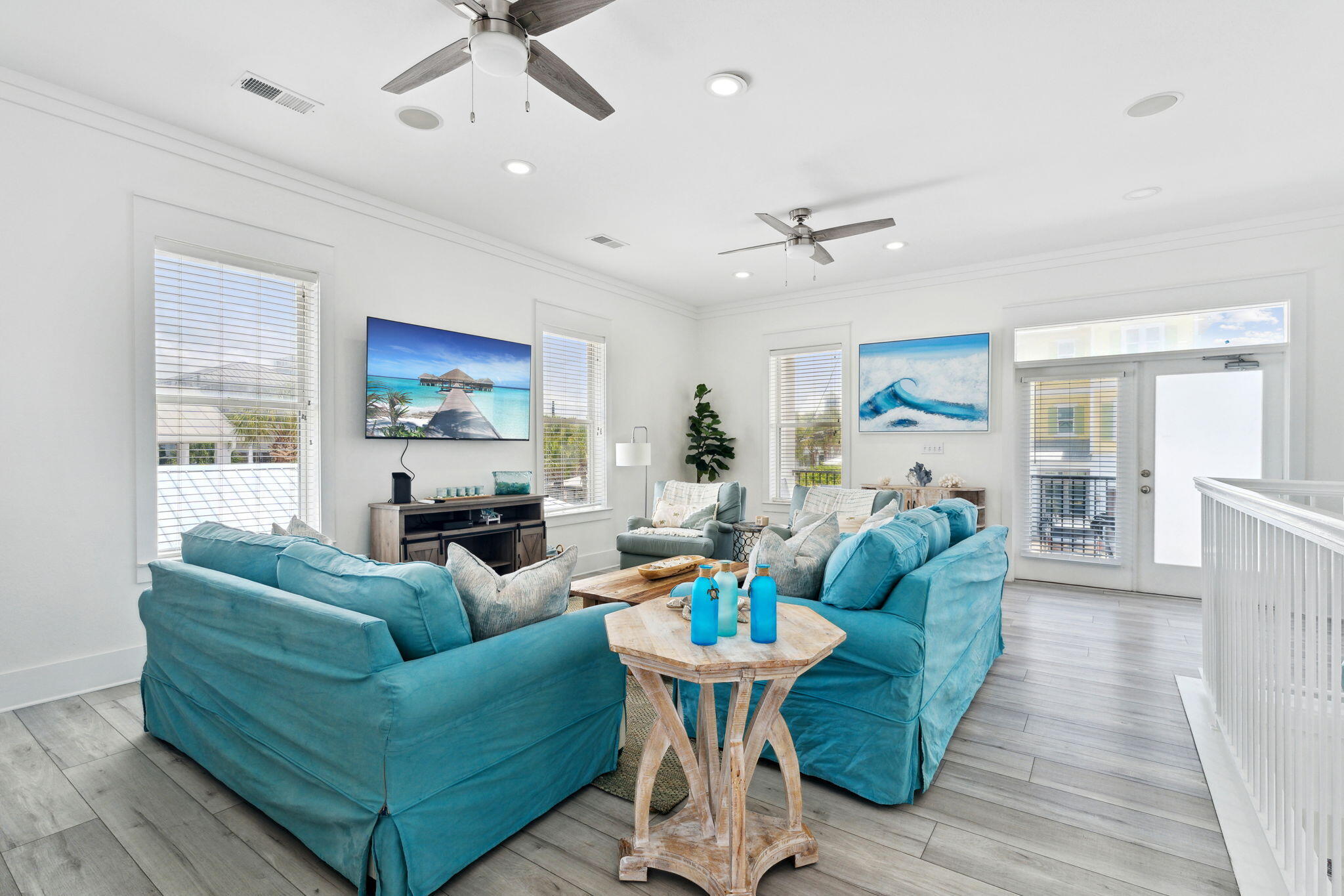 FRANGISTA BEACH 1ST ADDN - Residential
