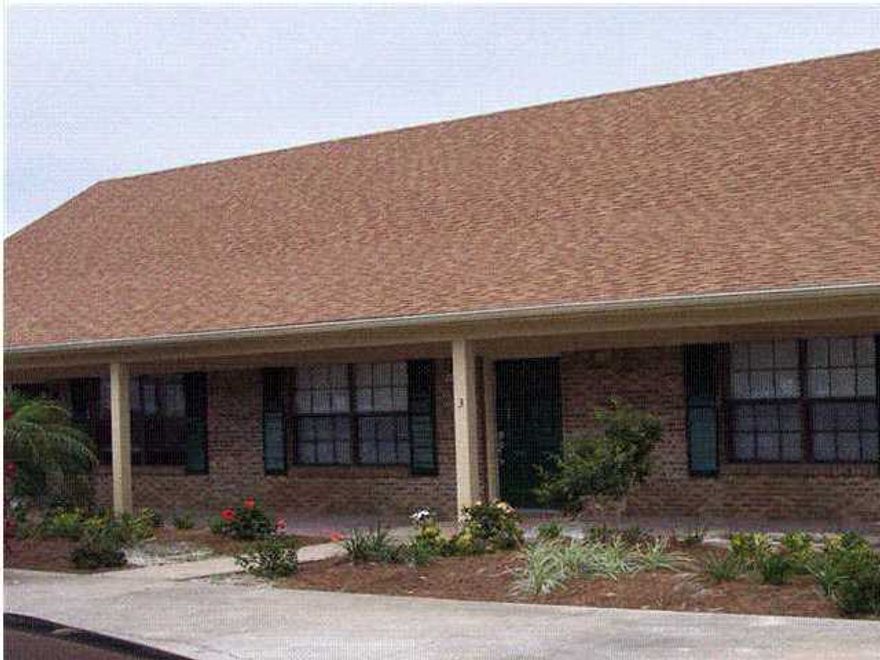 Income producing 4-Plex townhomes located in the heart of Destin. All units were completely remodeled a few years ago including new kitchens, baths, tile. Over $16,000 has been invested into the exterior of the building this year with new siding, new paint, and cleaning. Conveniently located close to schools, shopping & beaches. Each unit is approximately 1,177 sq/ft and has 3 bedrooms and 2 baths. The first floor features a living room/dining room combination, large kitchen with breakfast bar, one bedroom and a full bath. Two bedrooms,(one is a loft style)and full bath is located on the second level. Each unit has a covered front porch, a small back yard