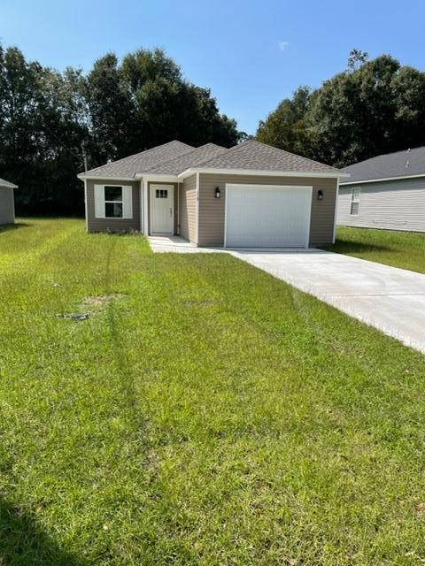 SELLER WILL HELP WITH CLOSING COSTS AND PREPAIDS! No corners cut in this New, Energy efficient, quality construction, by hometown contractors,. Very convenient  to shopping, employment, churches and other.  Lot is  level,  This floor plan is packed full of nice features - very large pantry, split bedrooms, good closet space,.  Open area of LR, DR and Kitchen well arranged for gatherings!  and the sloped to 9' ceiling adds a great feel or more space! Luxury Vinyl throughout, Solid Wood Cabinetry.  The covered back porch is a very nice feature.  Oversized One Car Garage.  Within walking distance to restaurants and other businesses.  Completion est. 3/1/23 -   PHOTOS ARE OF COMPLETED HOUSE<SAME PLAN< BUT DIFFERENT  LOCATION!! THIS HOME HAS UPGRADED FORMICA COUNTERTOP TO KEEP PRICE DOWN
