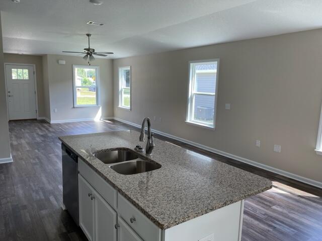 CRESTVIEW - Residential