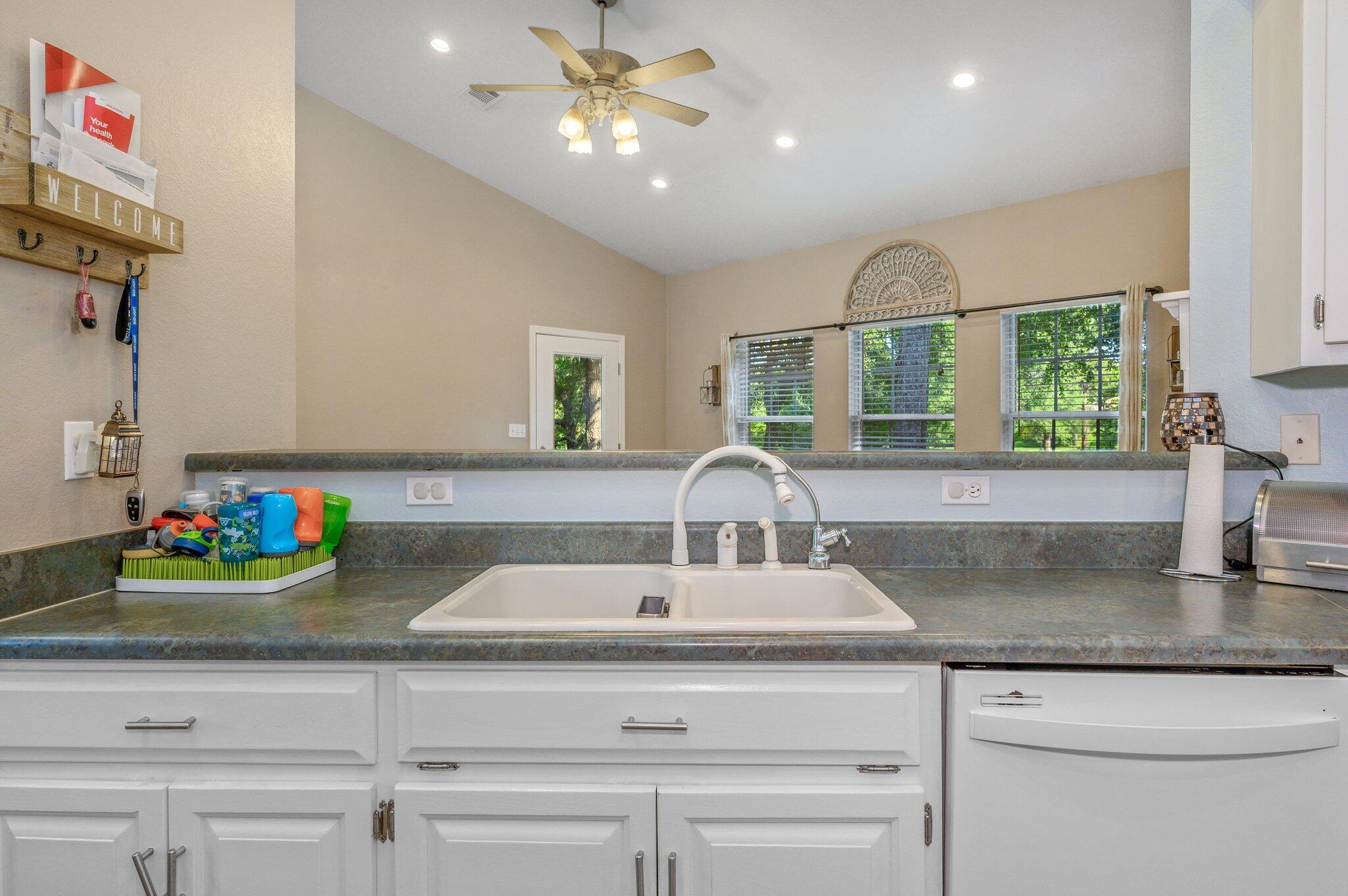 HUNTER WOODS - Residential