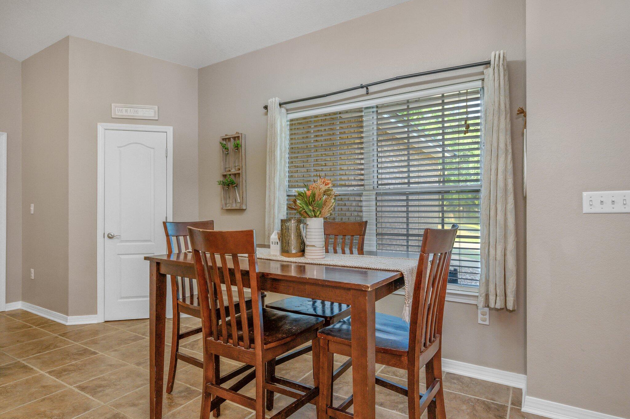 HUNTER WOODS - Residential