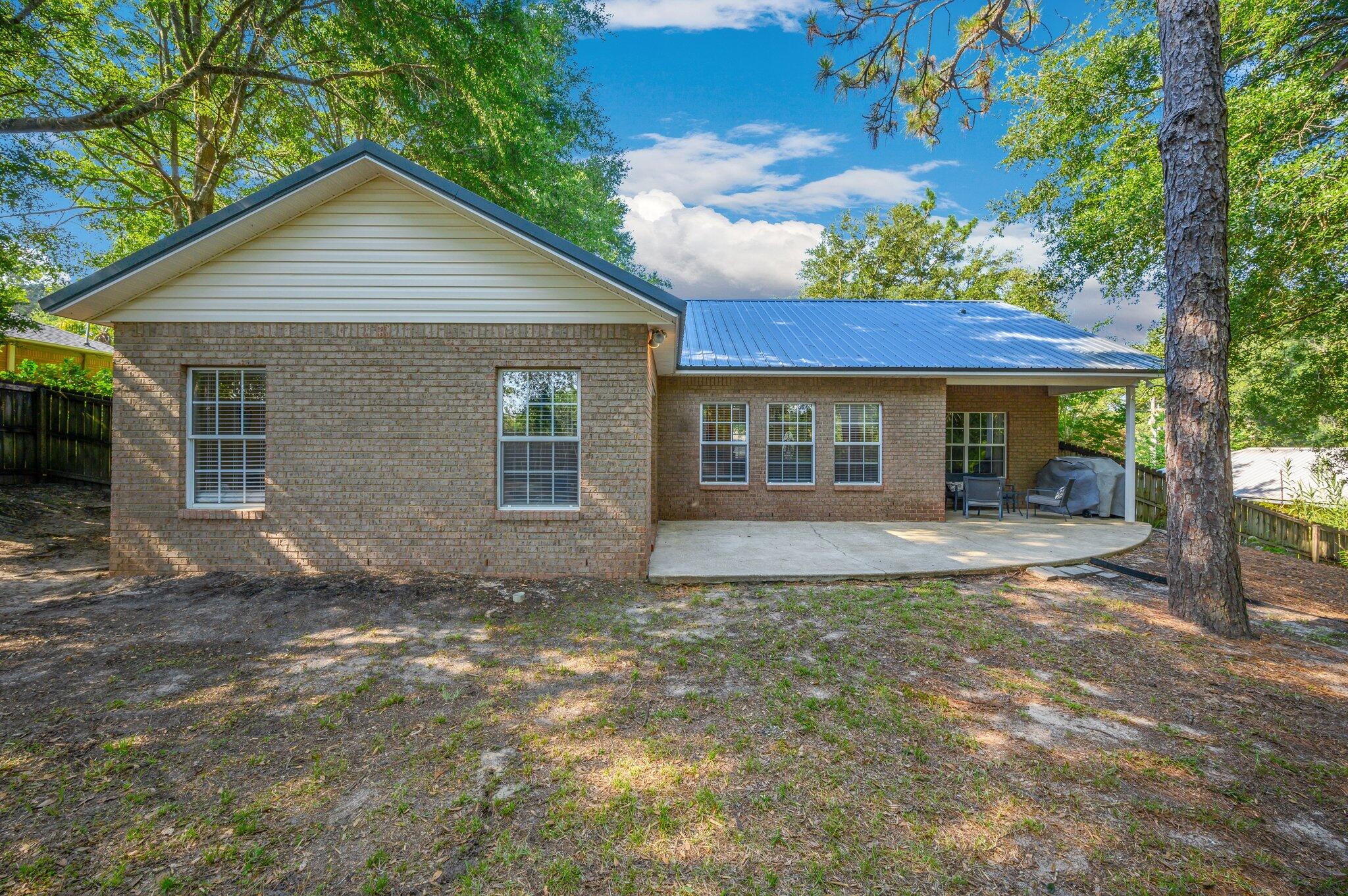 HUNTER WOODS - Residential