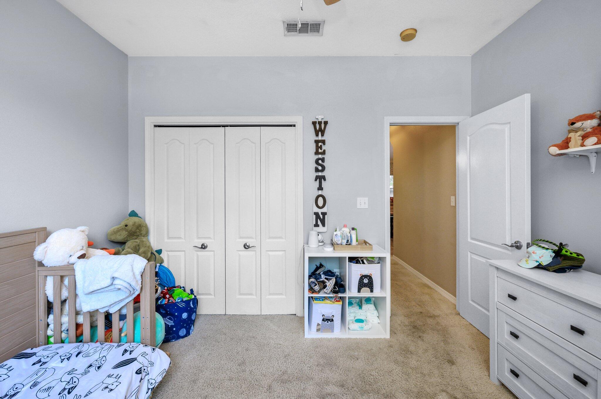 HUNTER WOODS - Residential