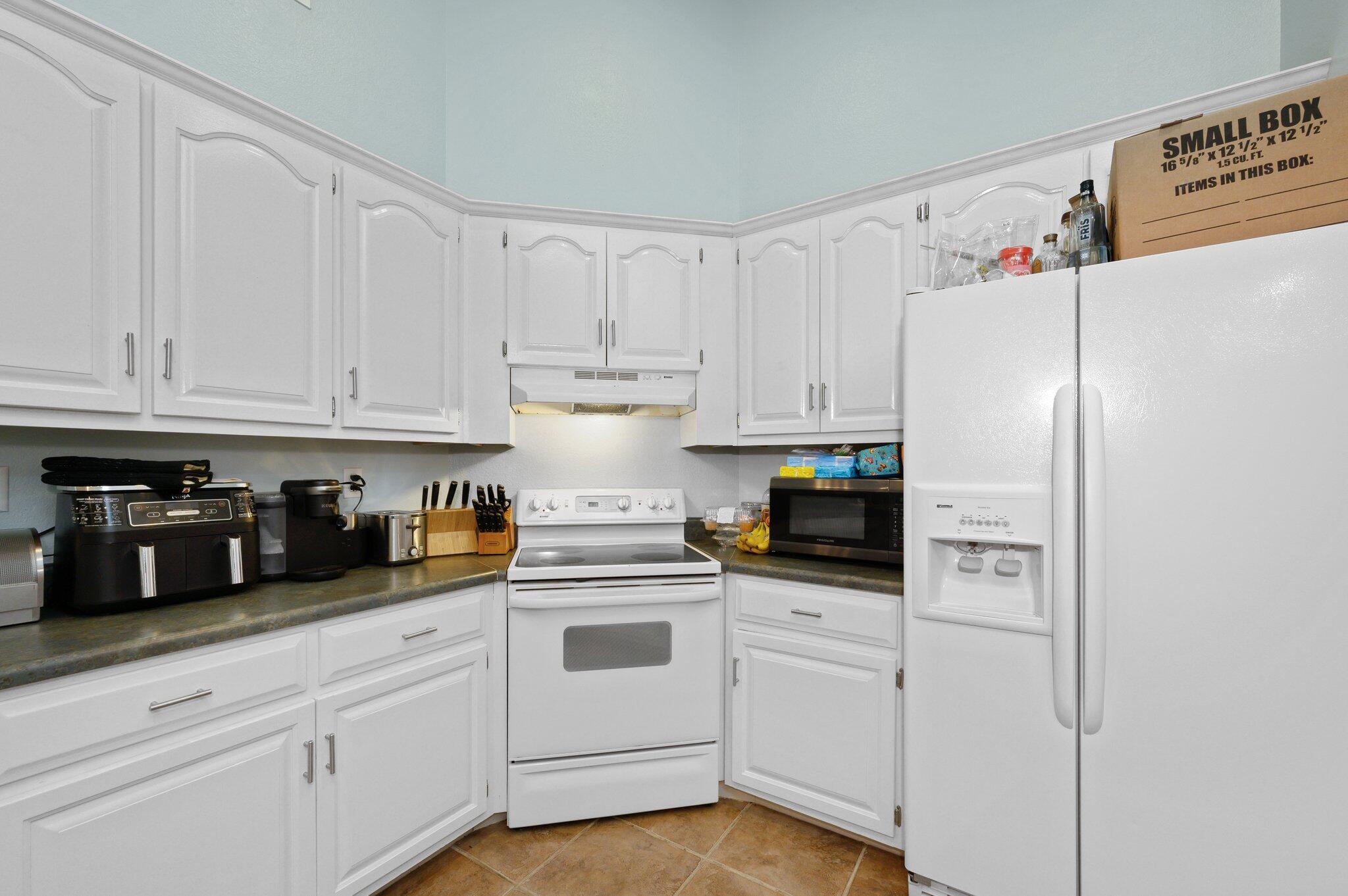 HUNTER WOODS - Residential