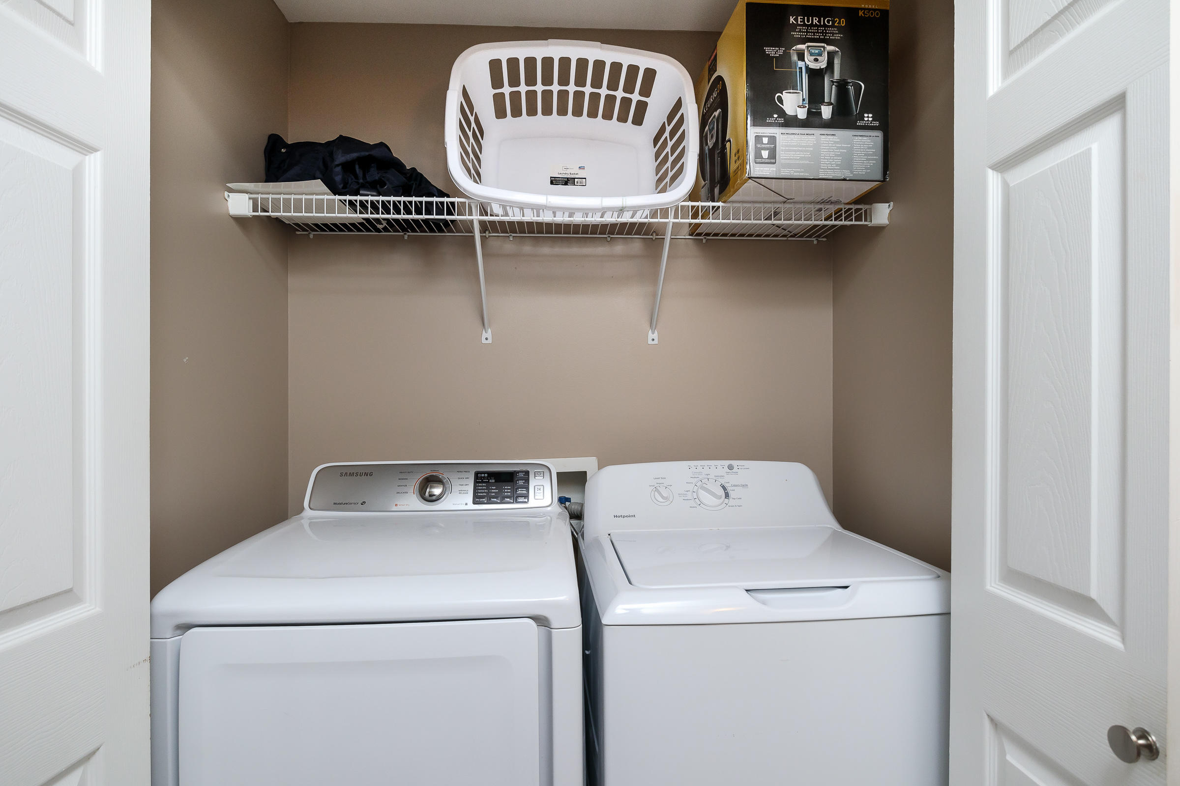 SUMMER PLACE - Residential