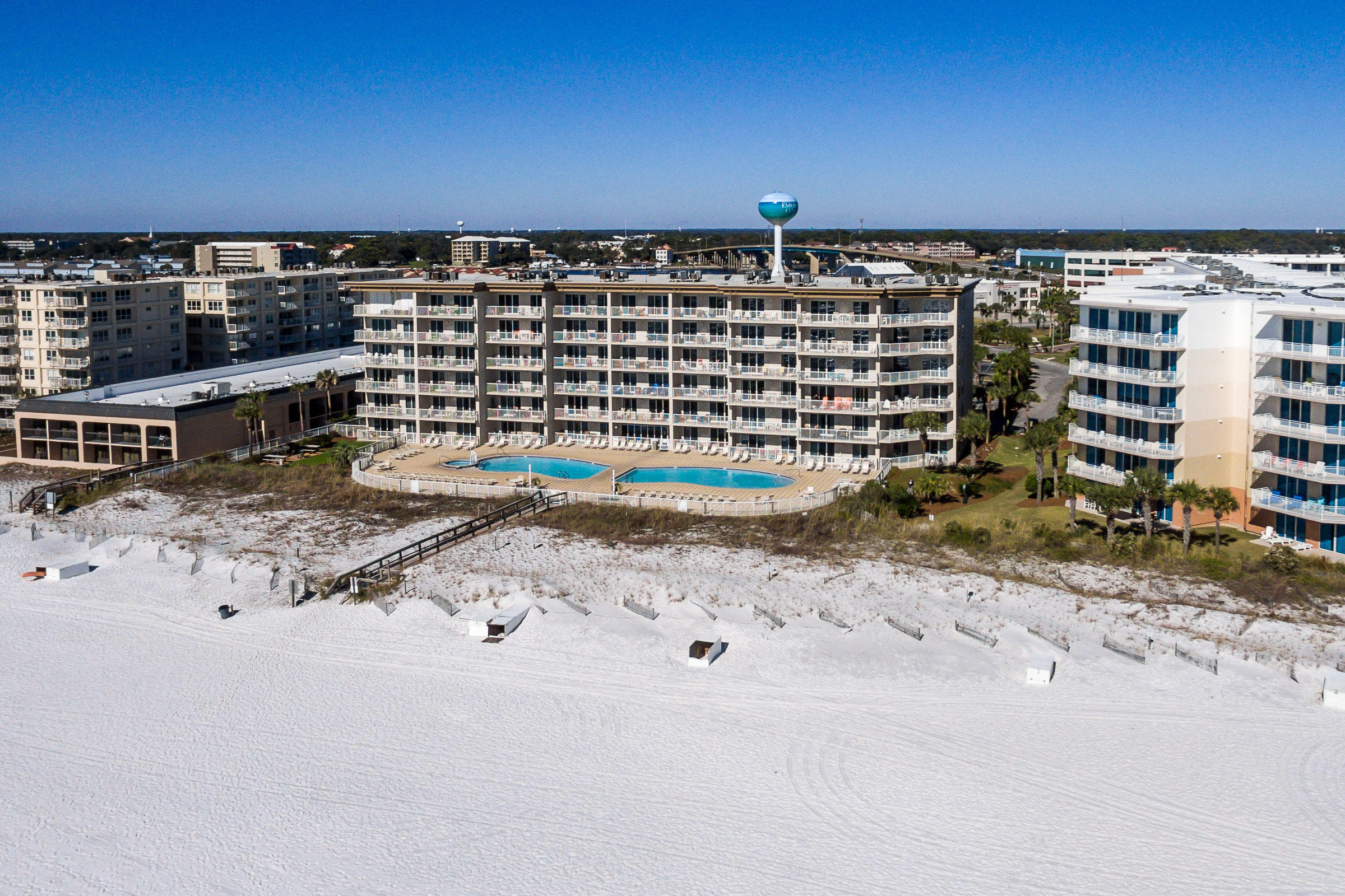 SUMMER PLACE - Residential