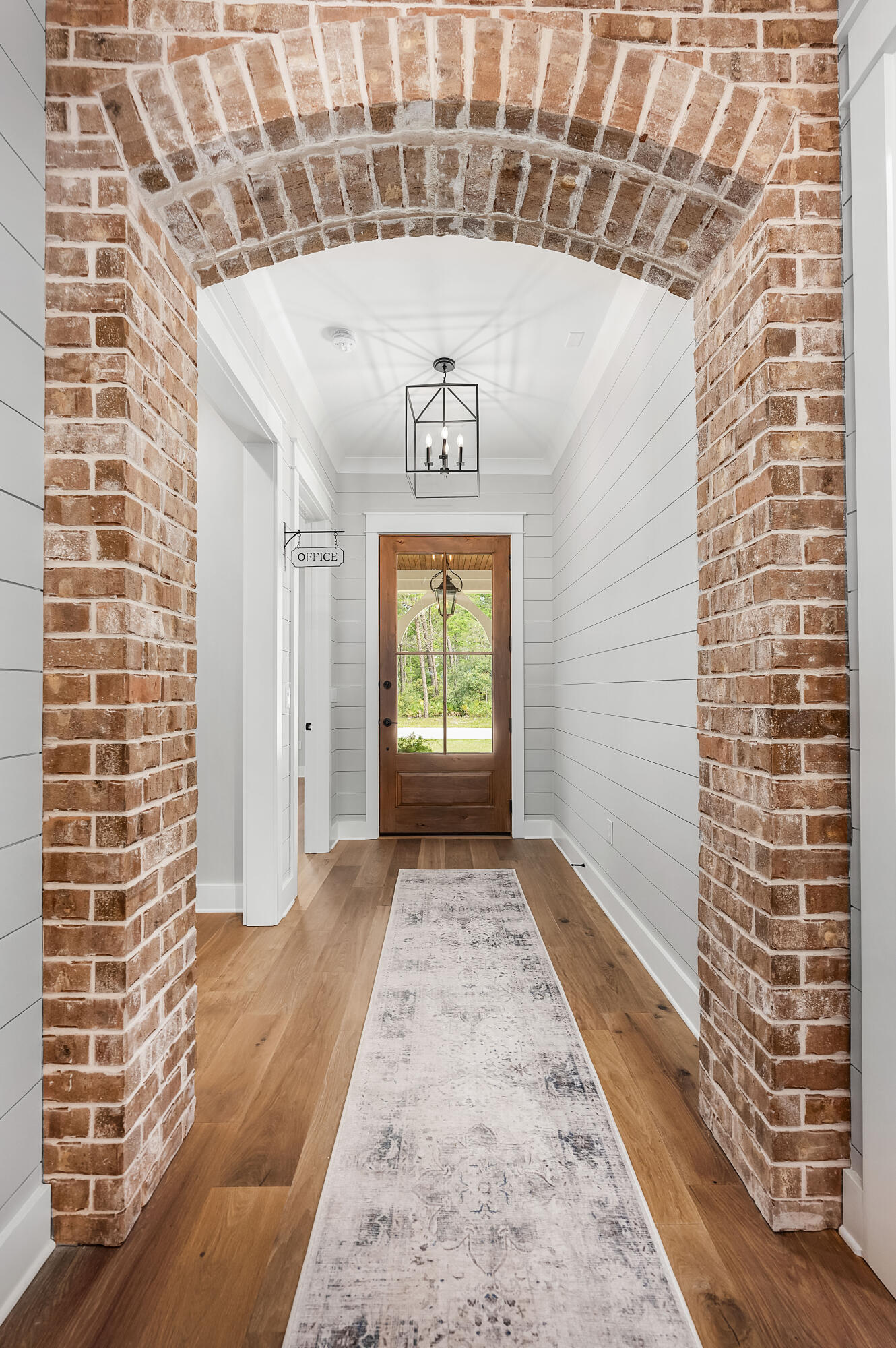 HUNTERS RUN S/D - Residential