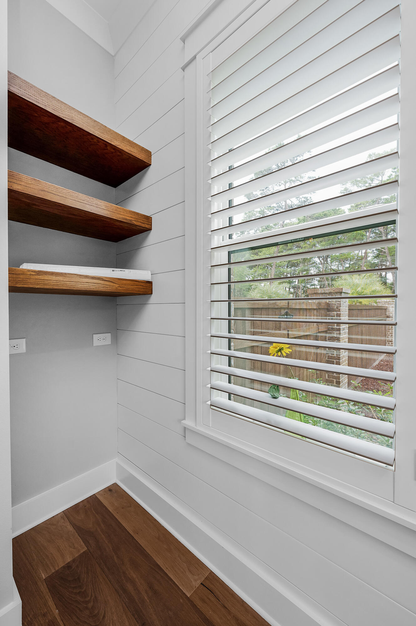 HUNTERS RUN S/D - Residential