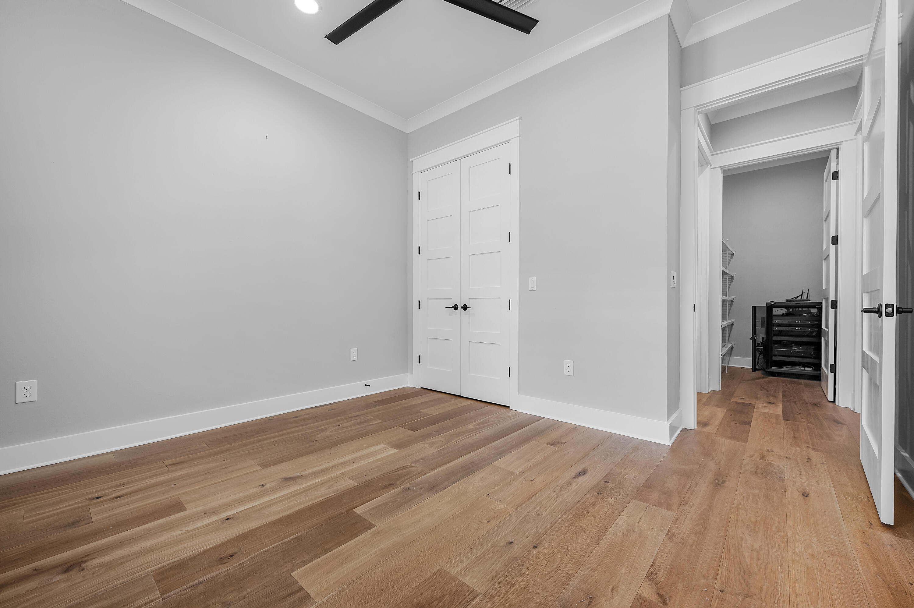 HUNTERS RUN S/D - Residential