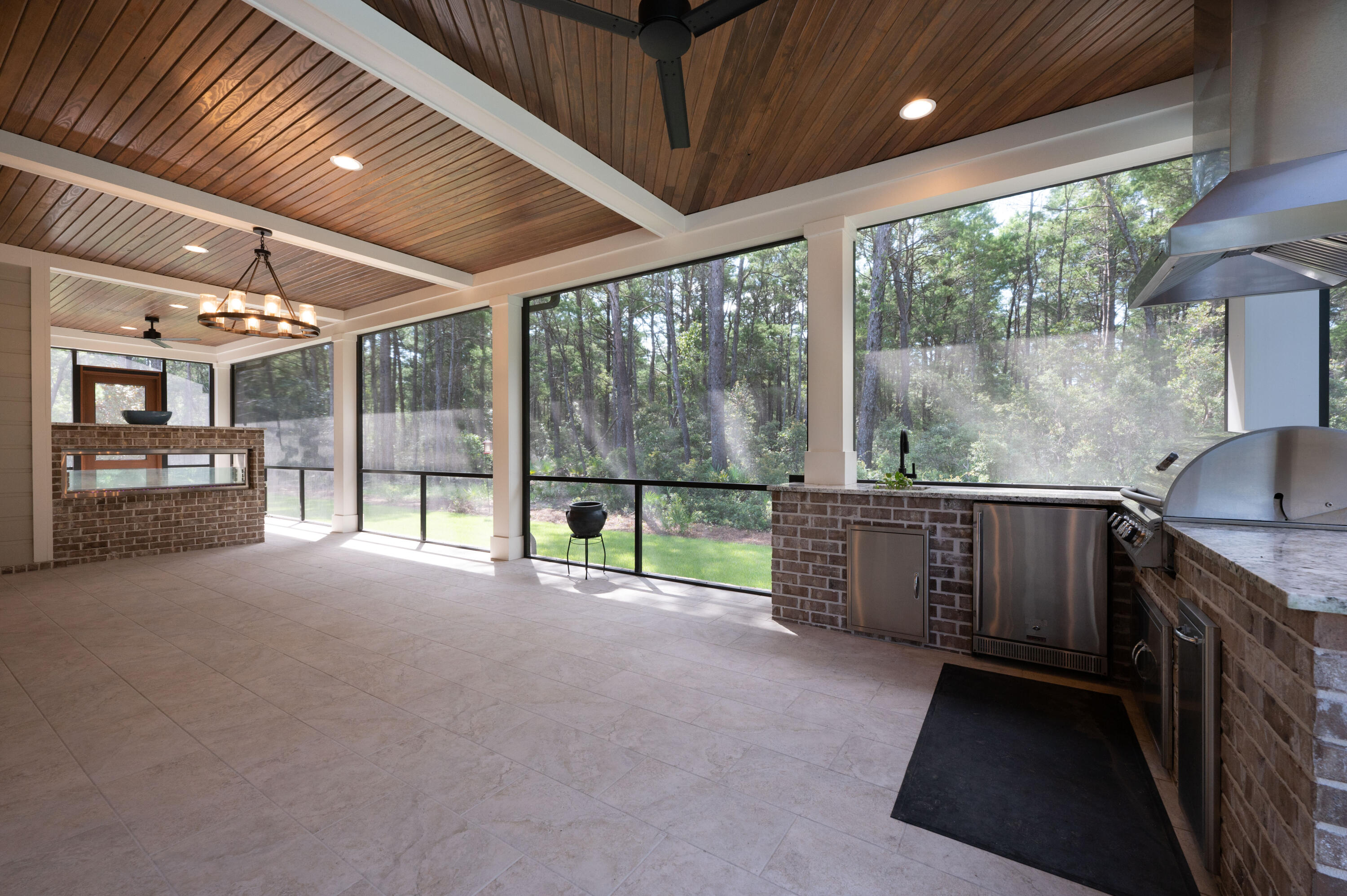 HUNTERS RUN S/D - Residential