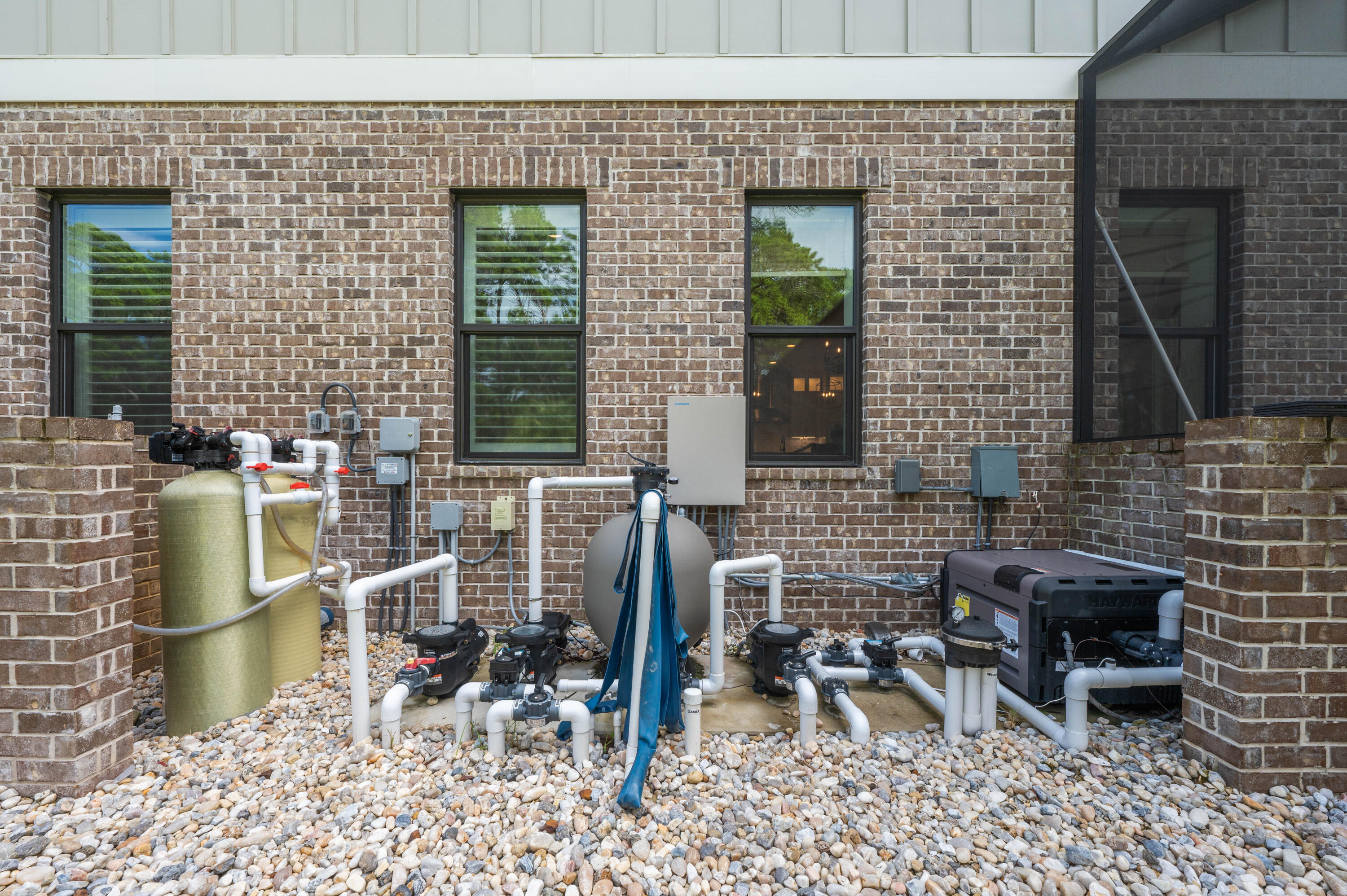 HUNTERS RUN S/D - Residential