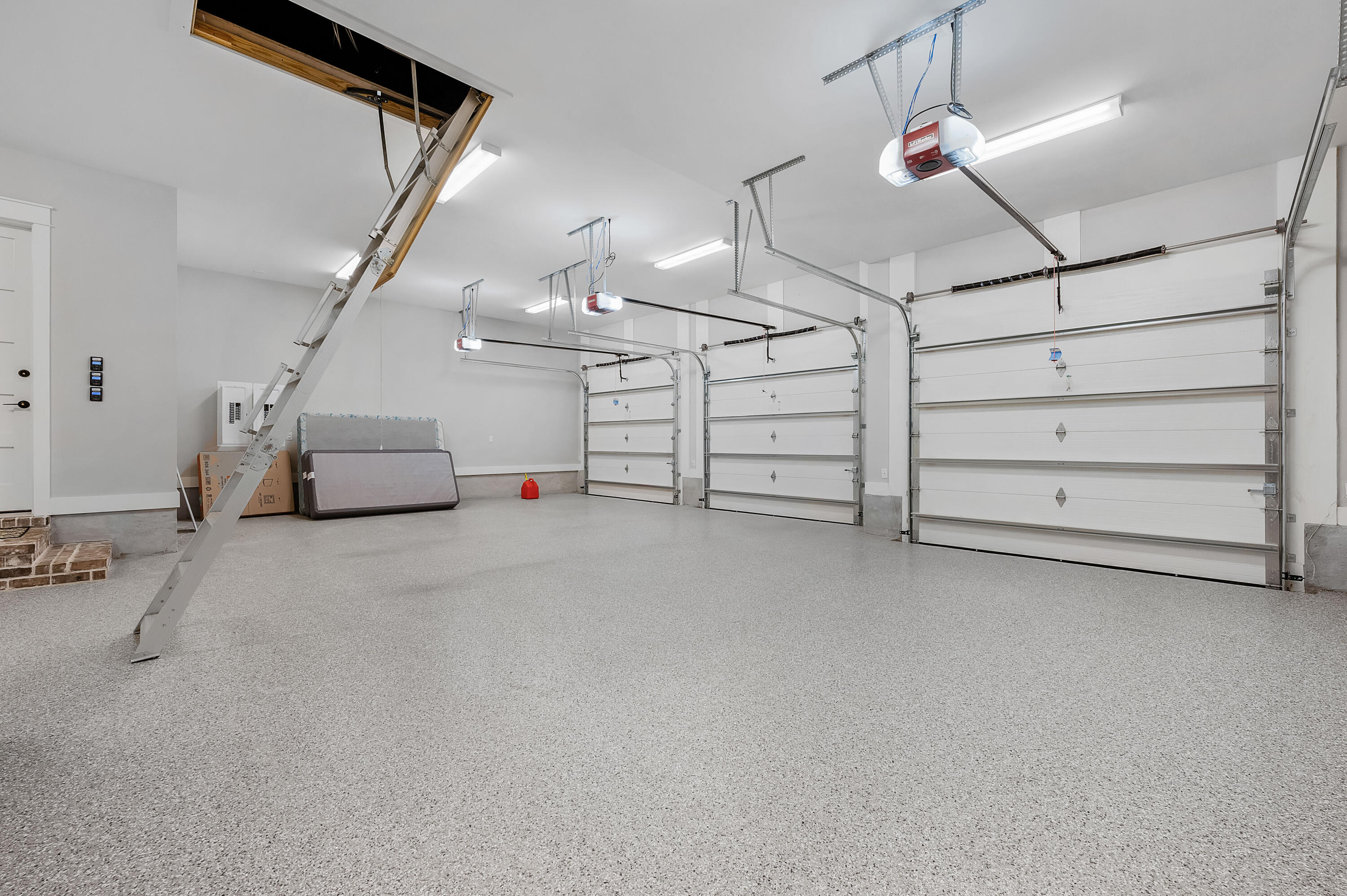 HUNTERS RUN S/D - Residential