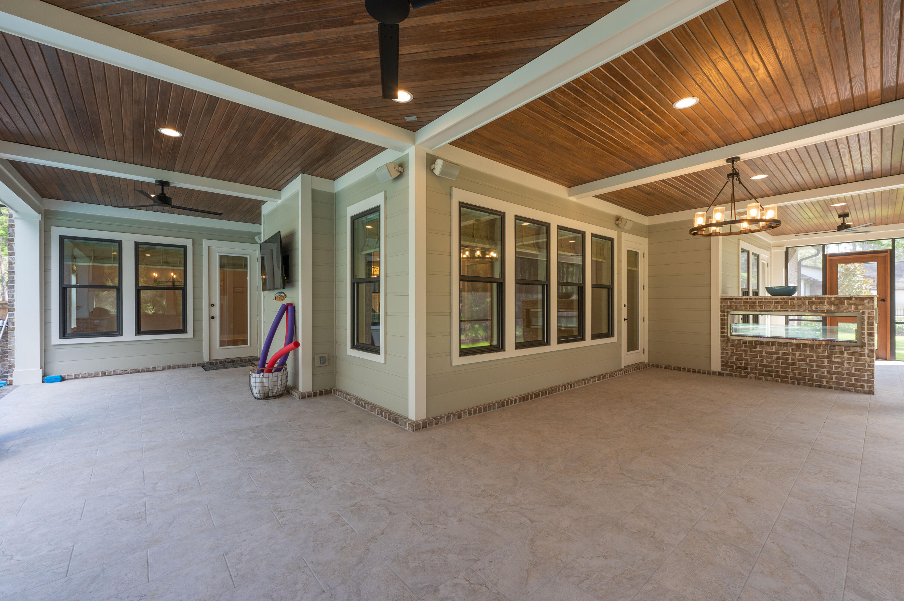 HUNTERS RUN S/D - Residential