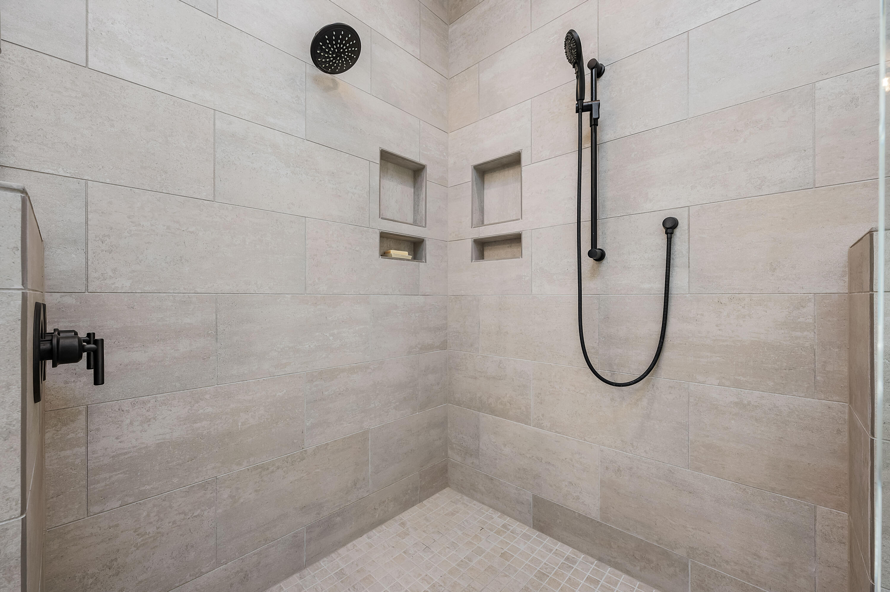 HUNTERS RUN S/D - Residential
