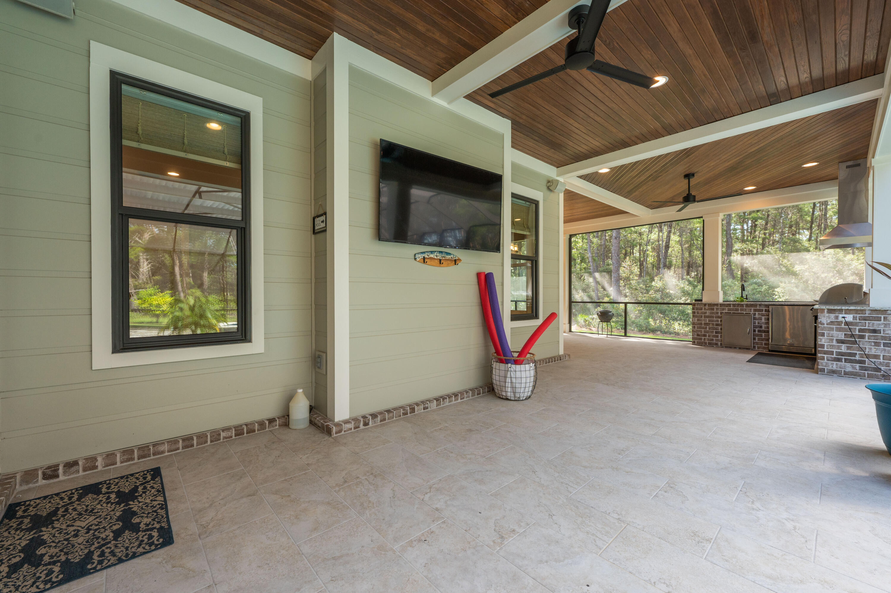 HUNTERS RUN S/D - Residential