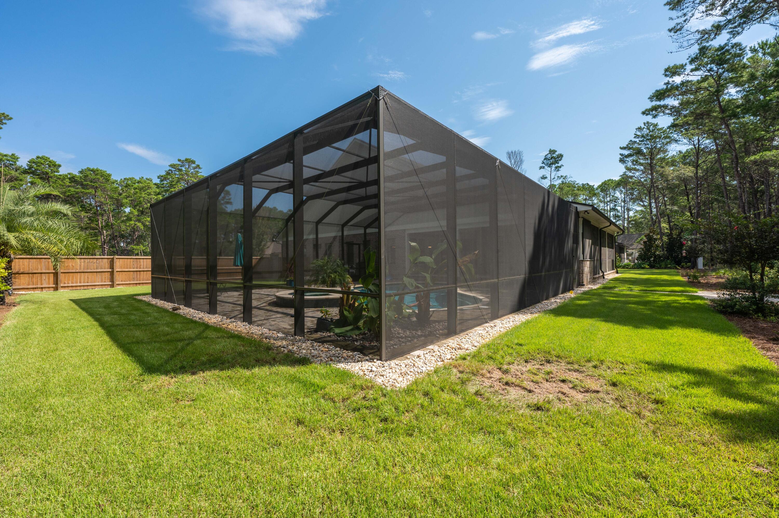HUNTERS RUN S/D - Residential